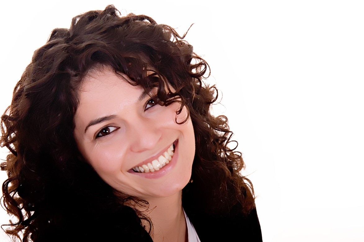 Dentists Explain How Tooth Restorations Improve Smiles